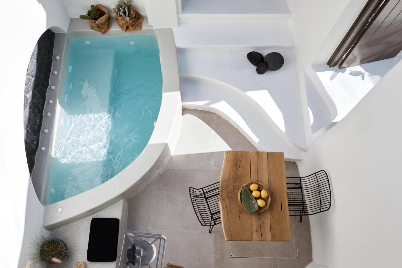 Floria Suites Karterados (Santorini) Exterior foto