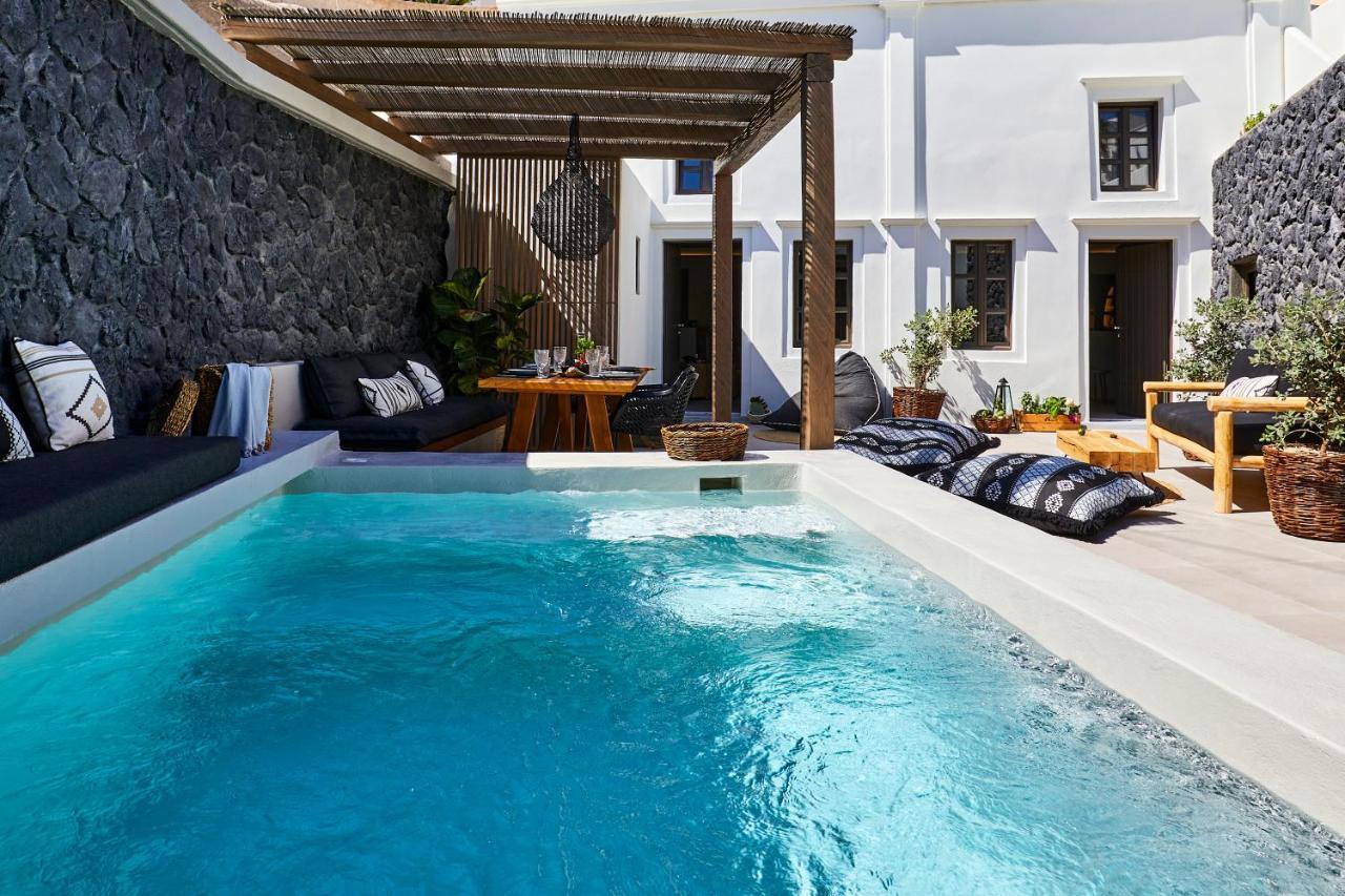 Floria Suites Karterados (Santorini) Exterior foto